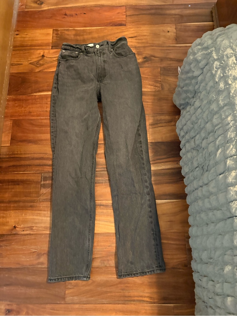 Abercrombie & Fitch Curve Love 90s Straight Jeans Gray Black Wash Size 25 (1201)